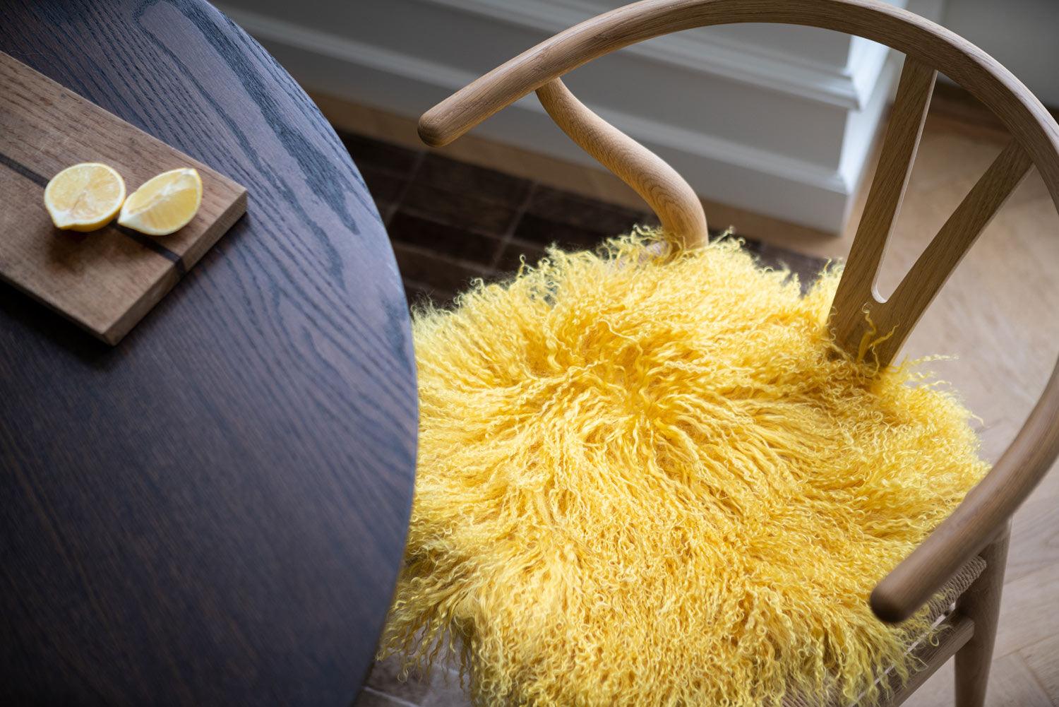 Lammfell Sitzkissen - Der ideale Begleiter für Ihr zuhause - Lammfellhaus.de