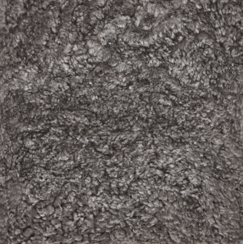 Lammfell Farbmuster Graphit - Graphite dunkelgraue Farbvariante für Lammfell-Sitzauflagen, Stuhlauflagen und Fellteppiche