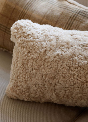 Fellkissen | Kurzhaar | Neuseeland | 35x45 cm Mondlicht