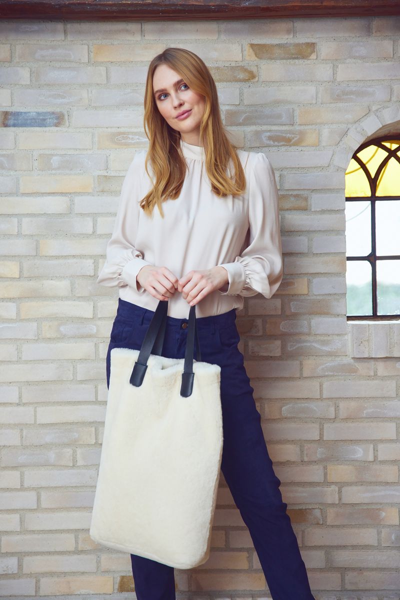 Leonora Shopper | Neuseeland | Lammwolle Schwarz/Weiß