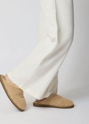 Unisex Curly Slippers | Lammfell Schwarz