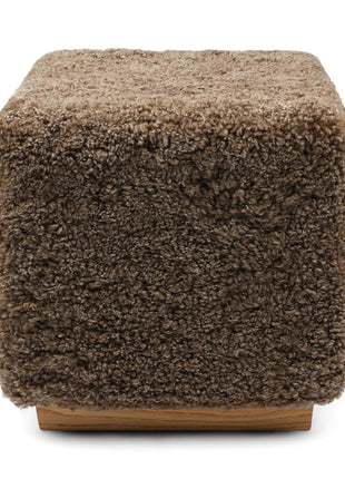 Lammfellhocker Benjamin | Kurzhaar | 46x46x47 cm Taupe