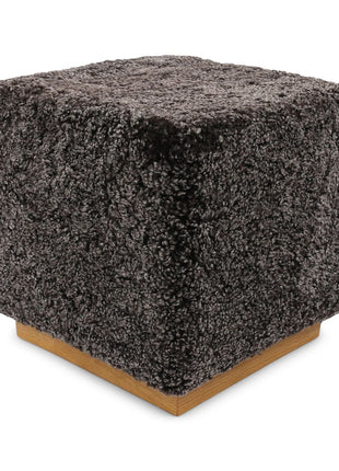 Lammfellhocker Benjamin | Kurzhaar | 46x46x47 cm Cappuccino