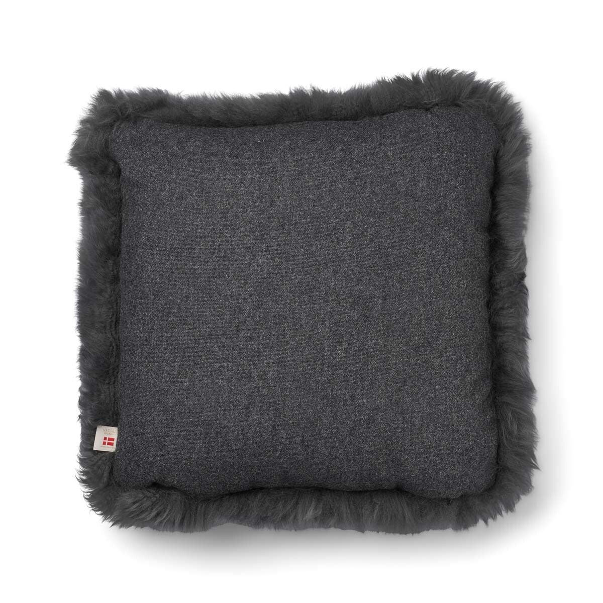 Lammfellkissen | Langhaar | Neuseeland | 100% Wolle | 52x52 cm | 34x52 cm Steingrau/Stahl