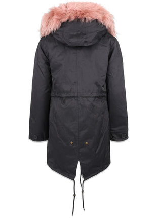 Petra Jacke | Waschbär Schwarz/Kirschblüte