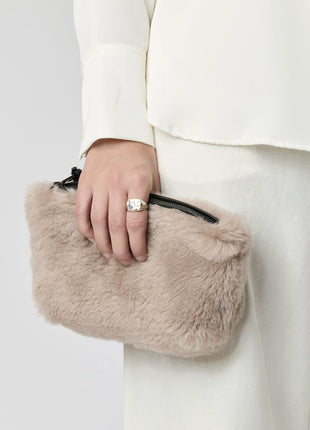 Nelly Clutch | Neuseeland | Lammwolle Beige