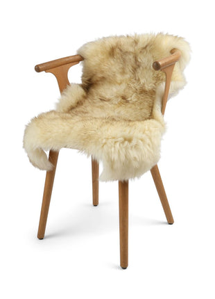 Lammfell | England | 100-110x60 cm Dunkle Spitzen