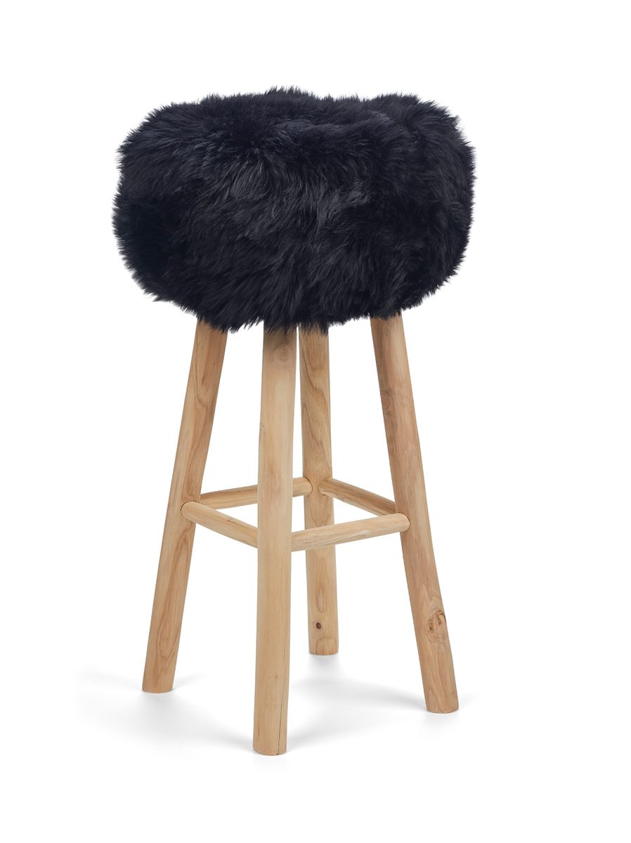 Holzbarhocker mit Lammfell | Langhaar | Neuseeland Schwarz