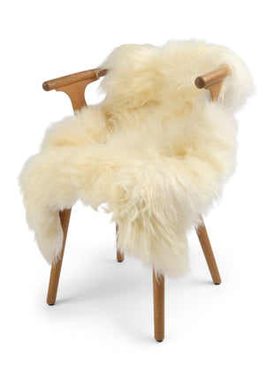 Schaffell | Langhaar | Island | Naturfarben | 100-110x60 cm