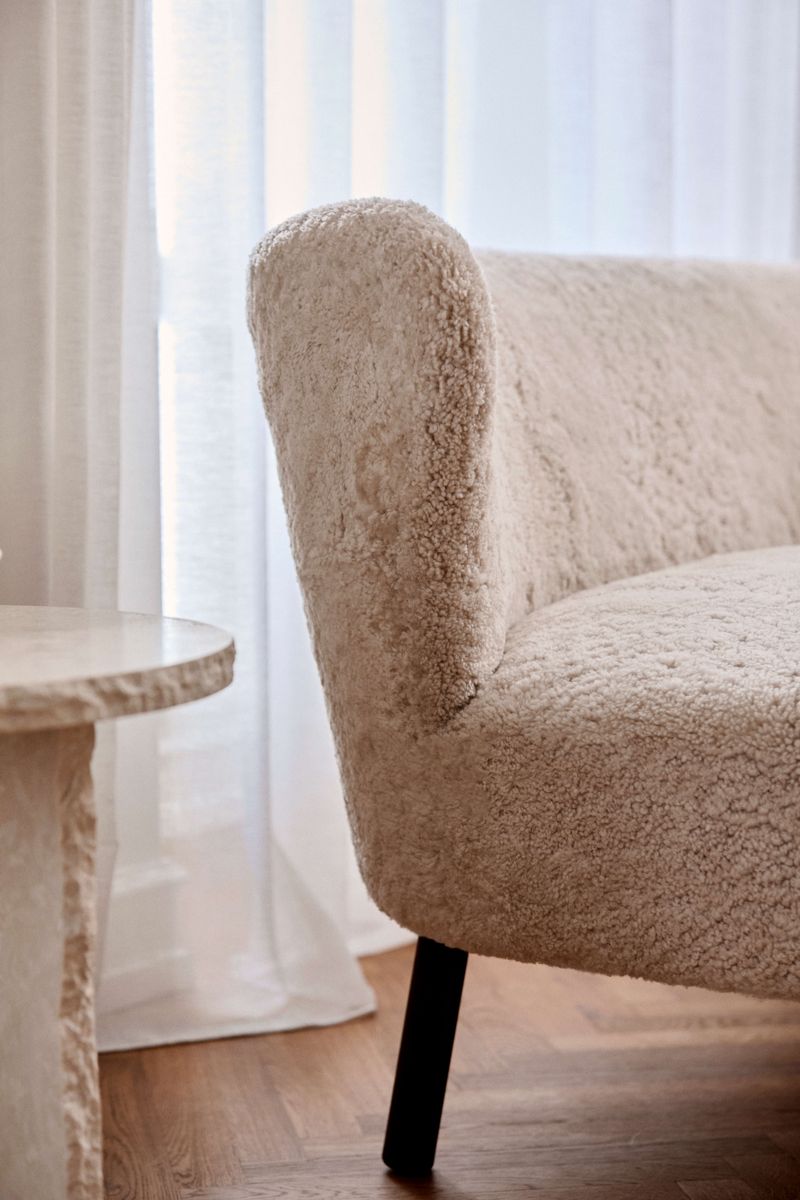 Emanuel 3-Sitzer Sofa | Dreisitzer | Design Möbel Perlweiß