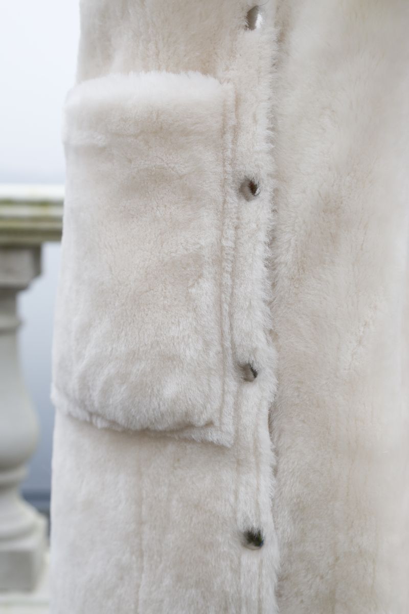 Raelynn Weste | Shearling Lammfell Perlweiß