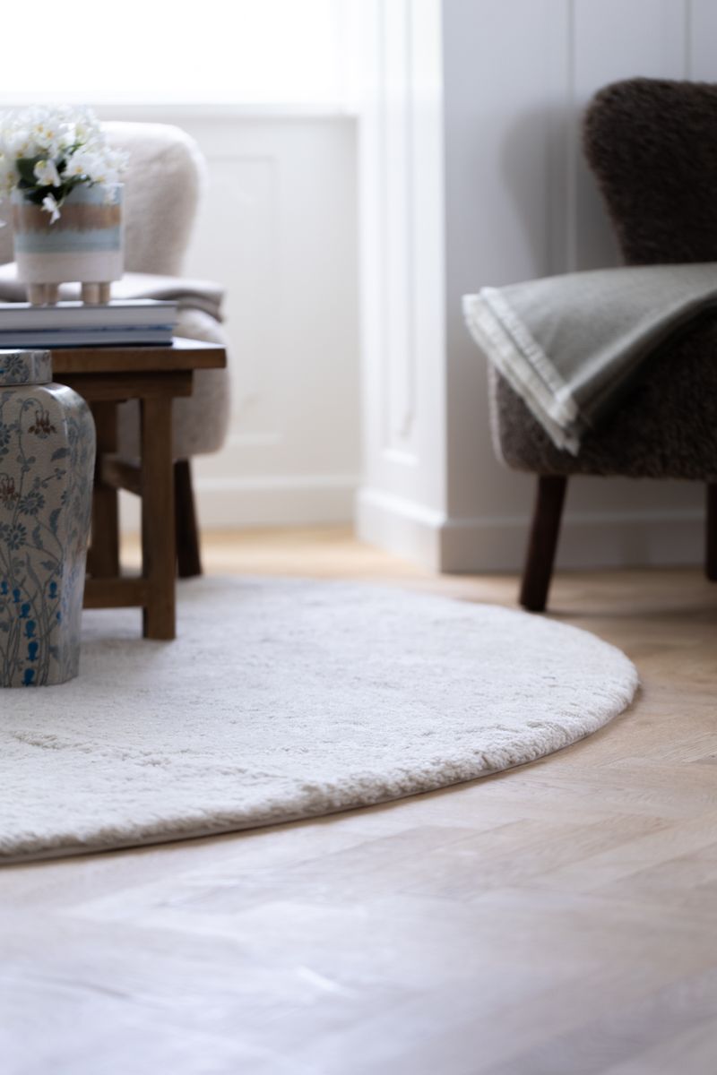 Lammfell Designerteppich | Kurzhaar | Neuseeland | D140 cm Perlweiß