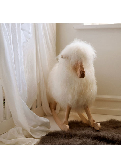 Schaukelschaf | Povl Kjer Design | Gotland | Groß Gotland Naturgrau