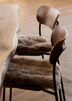 Sitzkissen Lammfell | Langhaar | Zero Waste | 35x35 cm Schwarz