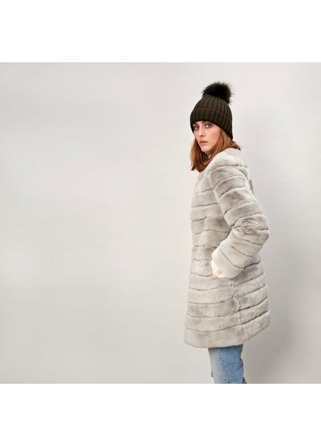 Claire Mantel | Rex Kaninchen