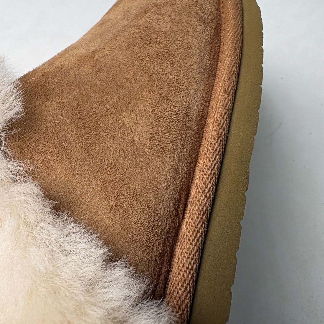 Nordic Curly Slippers | Lammfell