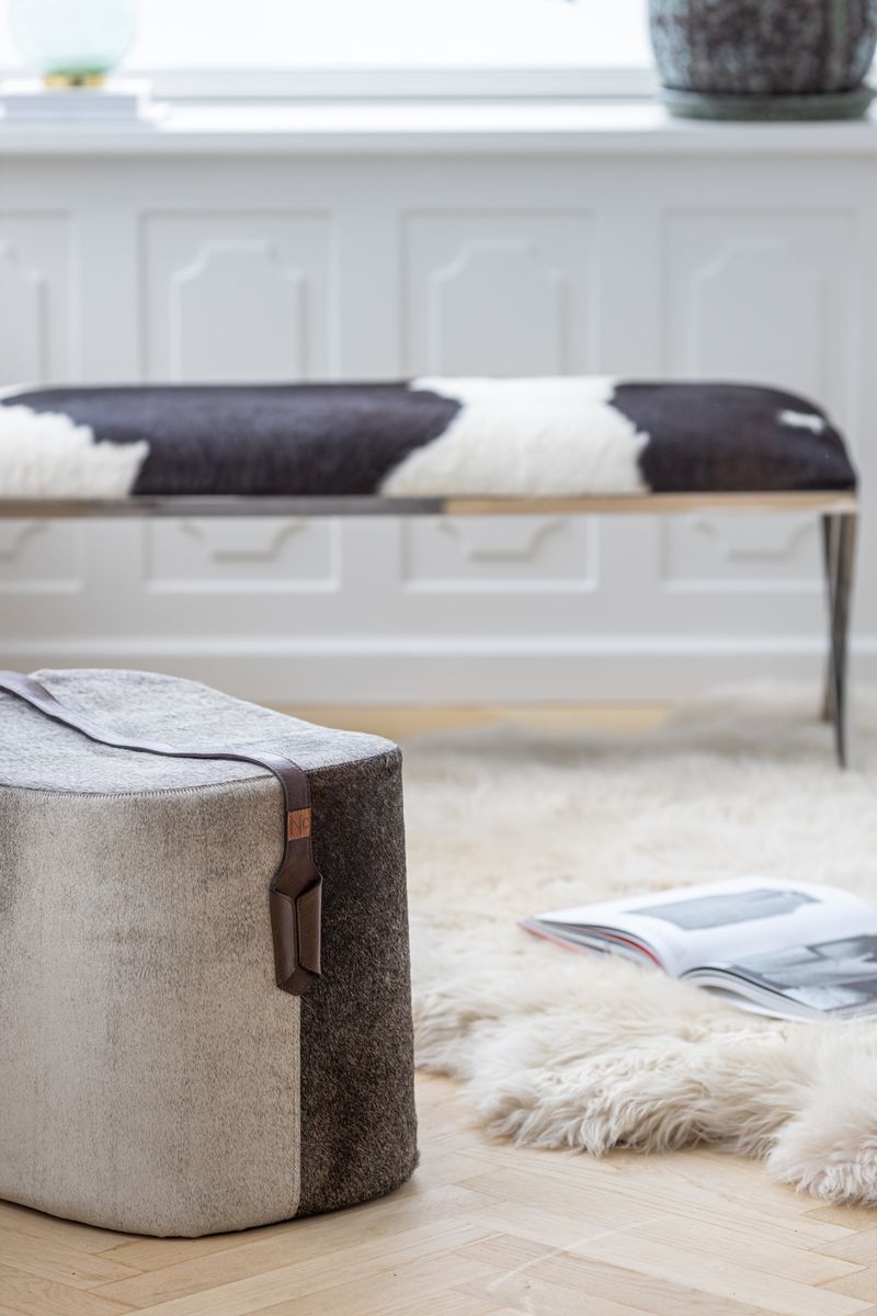 Hocker mit Henkel | Brasilien | Hochwertiges Kalbsleder | 45x35x38 cm