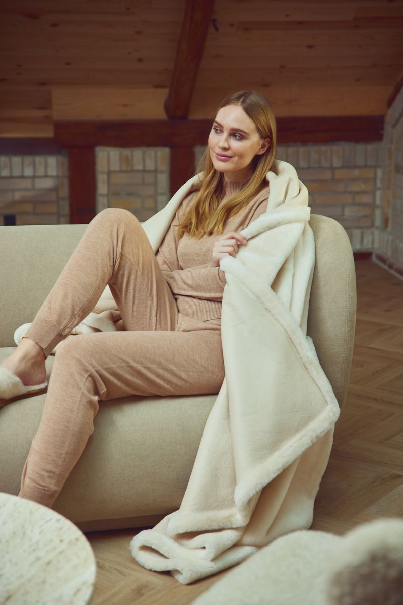 Angelina Decke | Kurzhaar | Neuseeland | Doubleface Beige
