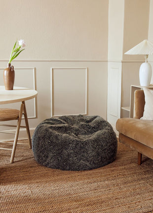 Lammfell Sitzsack | Kurzhaar | Neuseeland | 73x74 cm | 92x93 cm Anthrazit