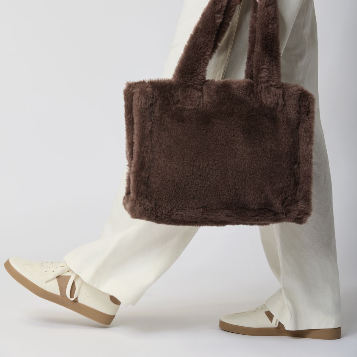 Mini Glory Shopper | Neuseeland | Lammwolle Lederbraun