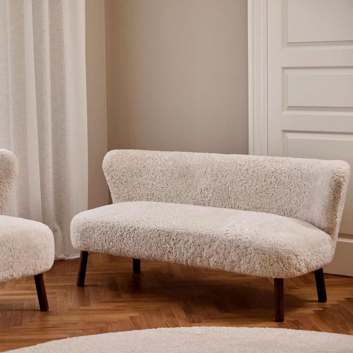 Emanuel Sofa | Zweisitzer | Design Möbel Anthrazit