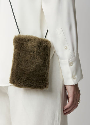 Gwen | Neuseeland | Design Handytasche Beige