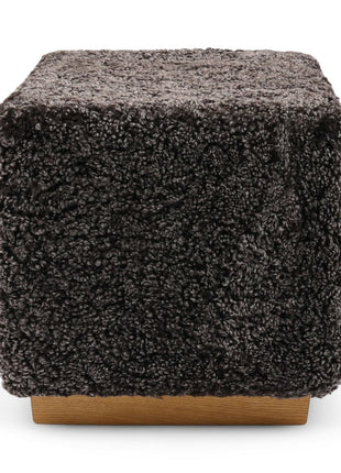 Lammfellhocker Benjamin | Kurzhaar | 46x46x47 cm Cappuccino