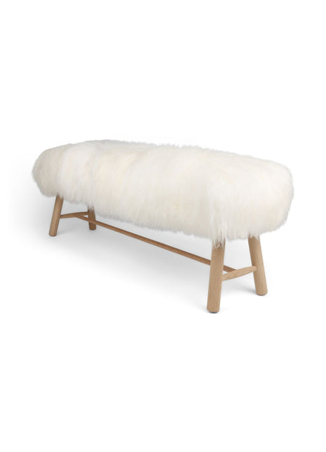 Holzbank mit Lammfell | Island | Eichenbeine | 140x35x45 cm