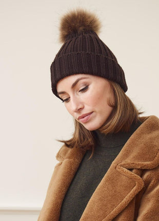 Sheila Mütze | Wolle, Waschbär Schwarz/Schwarz