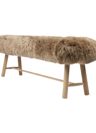 Holzbank mit Lammfell | Langhaar | Neuseeland | Eichbeine | 140x35x45 cm