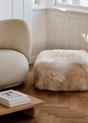 Lammfellpouf | Langhaar | Neuseeland | 50x50x32 cm Schwarz