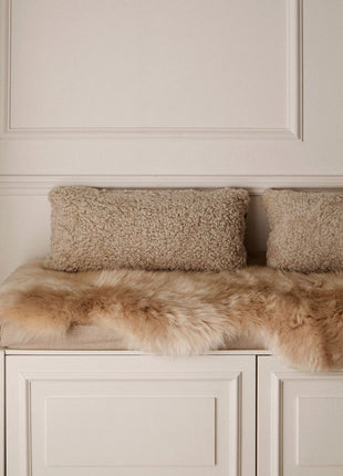 Fellkissen | Kurzhaar | Neuseeland | 35x45 cm Mondlicht