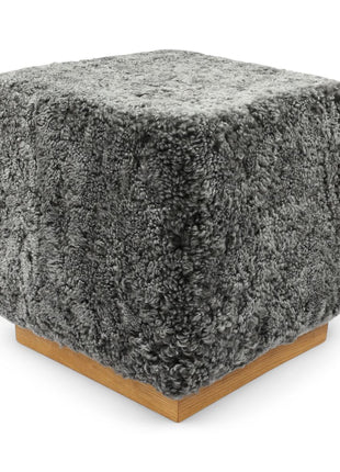 Lammfellhocker Benjamin | Kurzhaar | 46x46x47 cm Grafit