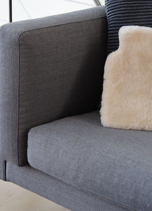 Mokassin Wärmflasche | Kurzhaar | Neuseeland | 32x22 cm Dunkelgrau